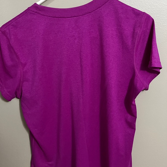 Women’s Nike Dri-Fit, Size Large - Picture 3 of 3